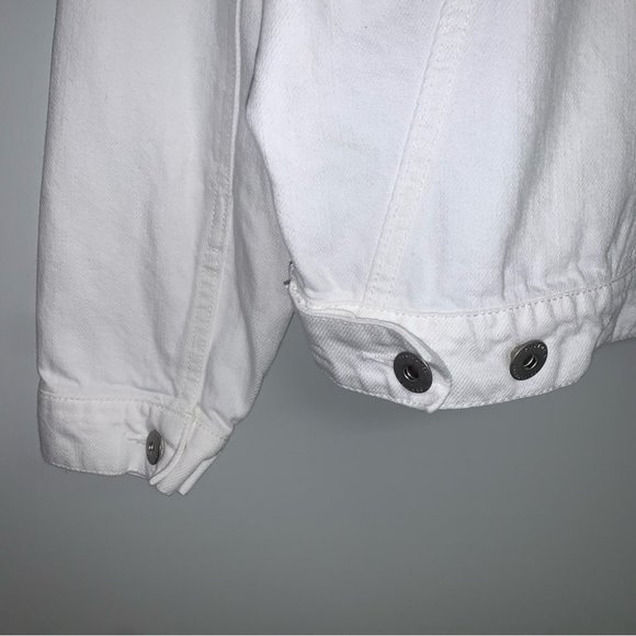Pistola “Icebreaker” Jean‎ Jacket White  Denim Button Down Women’s Size Small - Picture 7 of 7